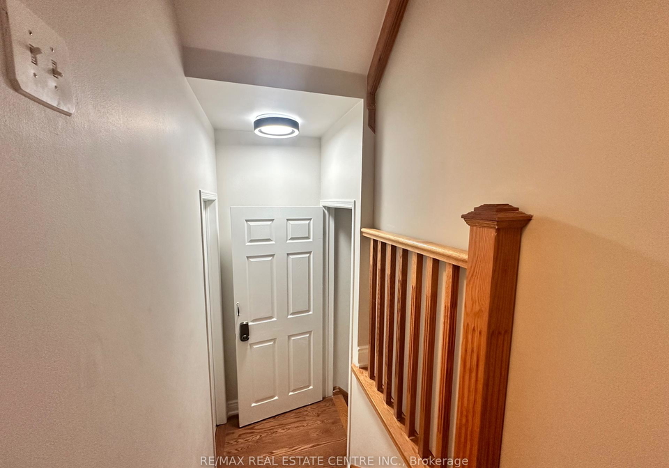 7258-frontier-ridge-mississauga-ontario-w12338593