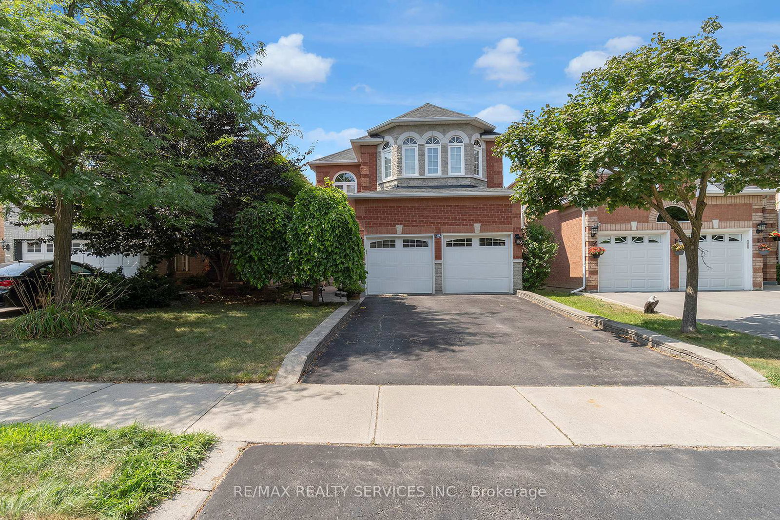 15-sweet-briar-lane-brampton-ontario-w12338671