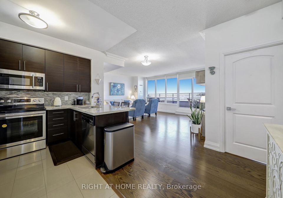 55-de-boers-drive-york-ontario-w12338675