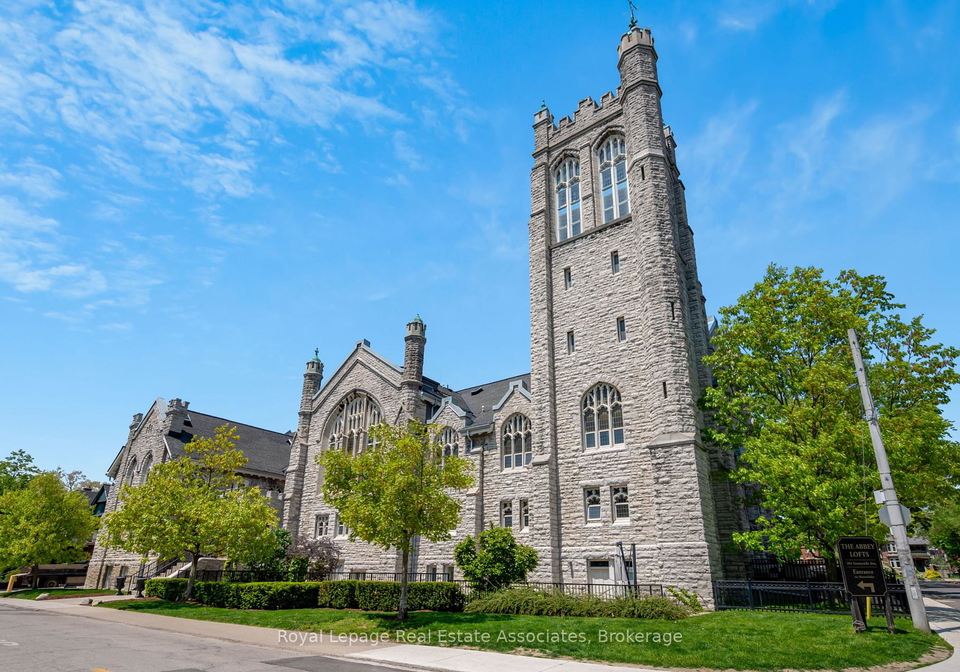 384-sunnyside-avenue-toronto-ontario-w12338714