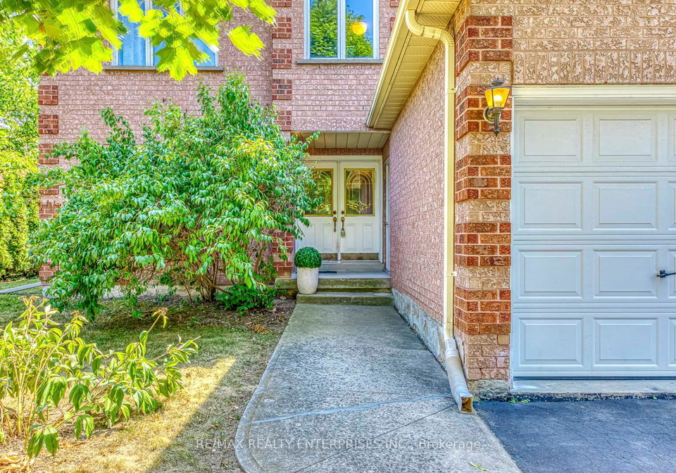 1037-beechnut-road-oakville-ontario-w12338821