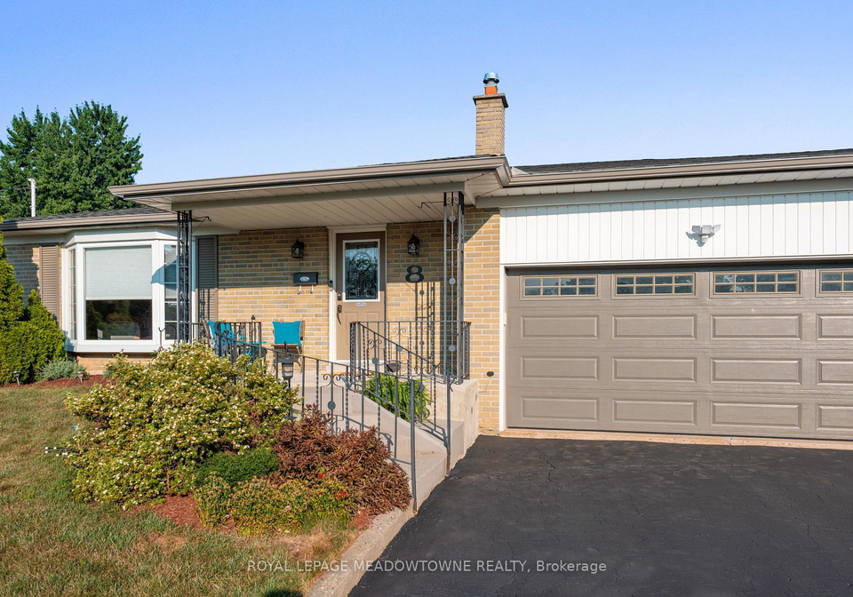 8-lucinda-place-halton-hills-ontario-w12339035