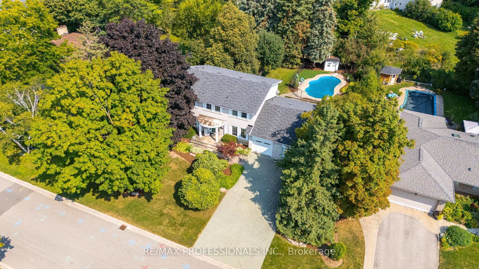 70-hillside-drive-brampton-ontario-w12339087