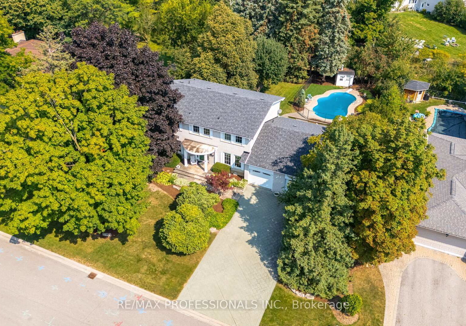 70-hillside-drive-brampton-ontario-w12339087