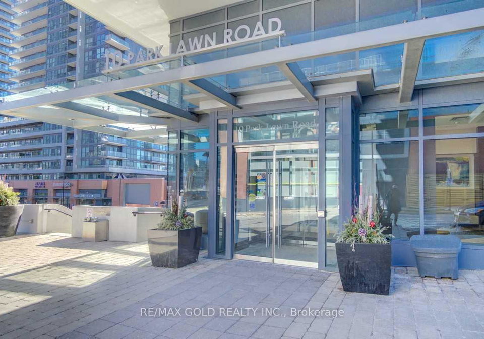 10-park-lawn-road-etobicoke-ontario-w12339092