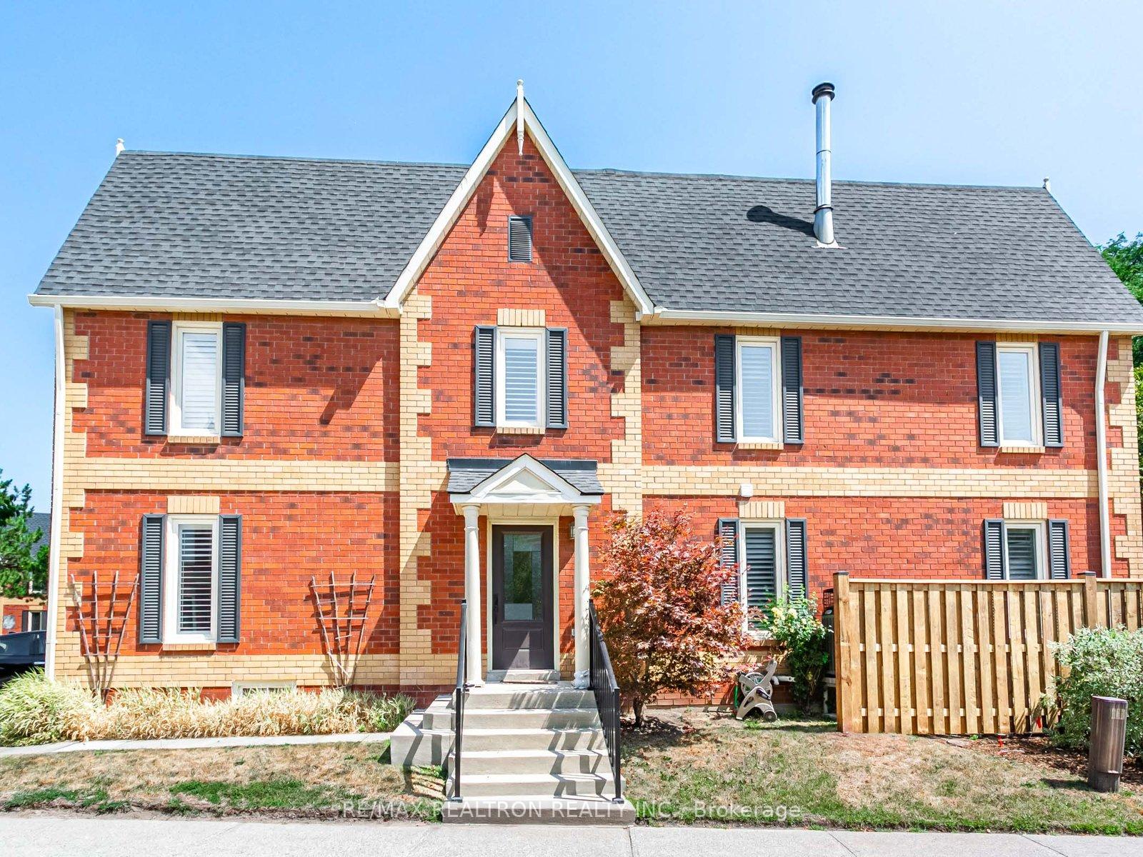 2006-glenada-crescent-oakville-ontario-w12339103