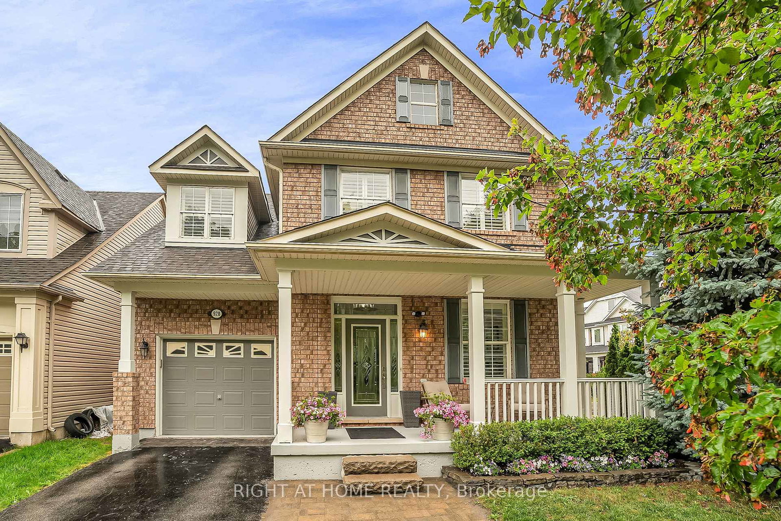 928-lancaster-boulevard-milton-ontario-w12339619