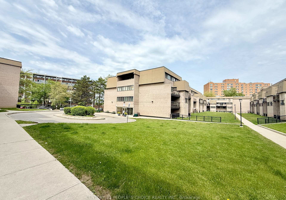 2095-roche-court-mississauga-ontario-w12339729
