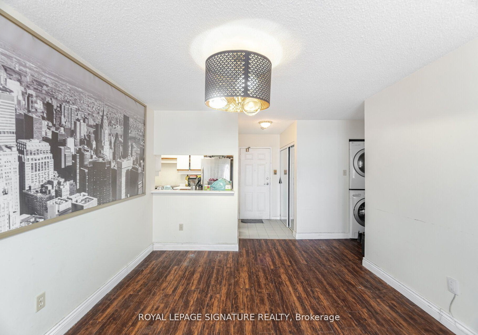 250-webb-drive-mississauga-ontario-w12339775