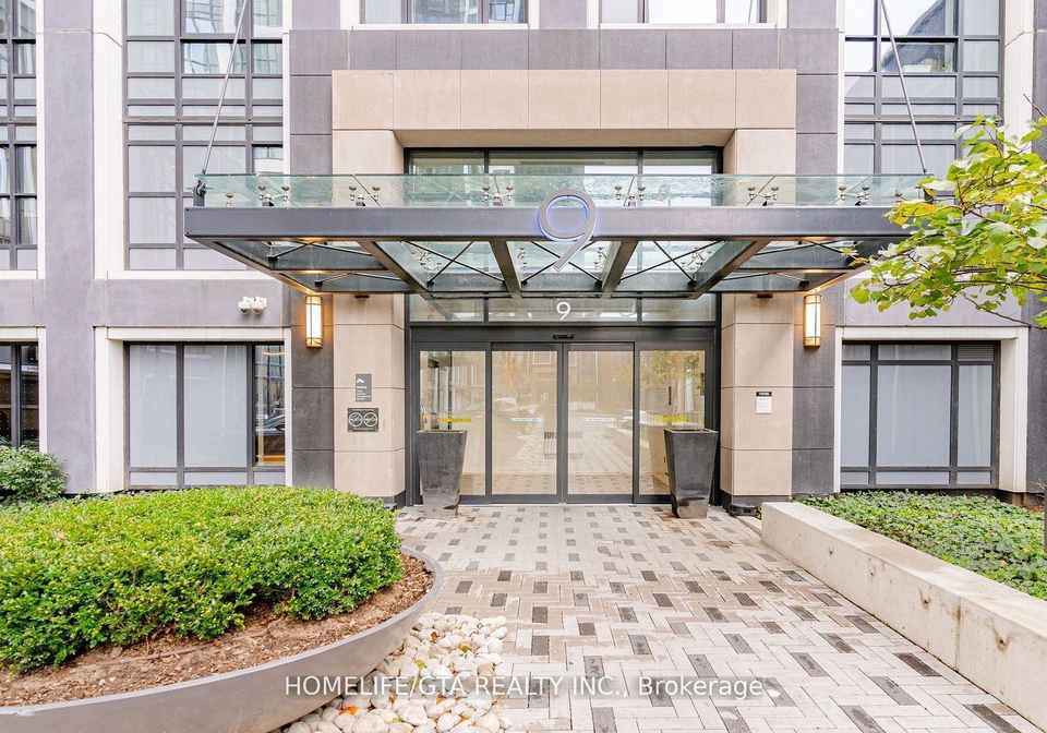 9-mabelle-avenue-etobicoke-ontario-w12339777