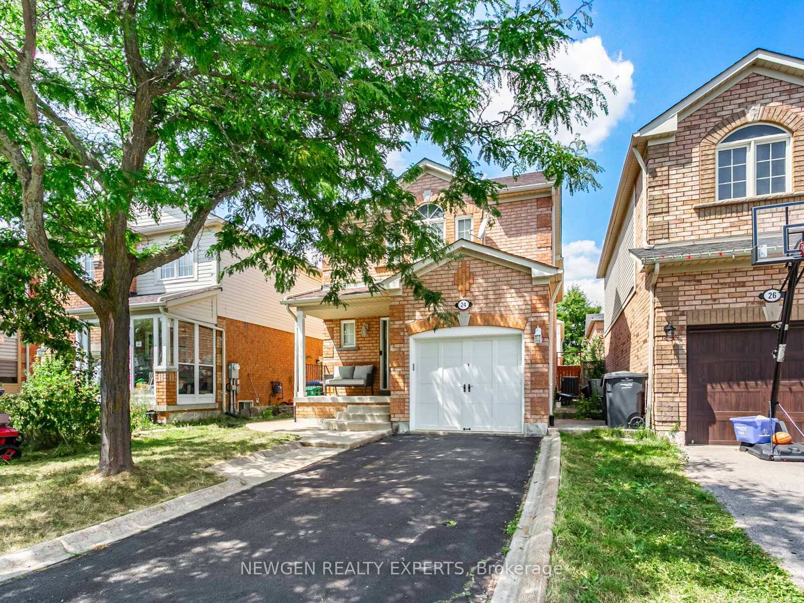 24-bearwood-street-n-brampton-ontario-w12340073