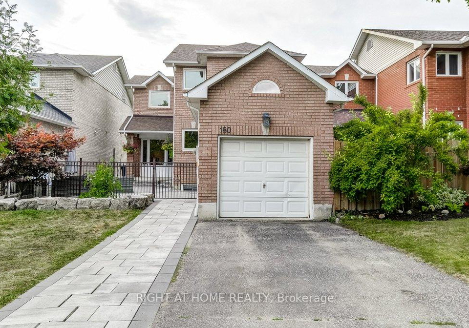 180-queen-street-w-mississauga-ontario-w12340147