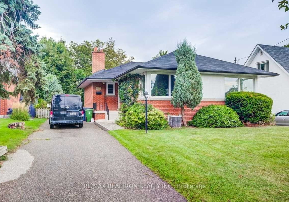 47-mulgrove-drive-etobicoke-ontario-w12340375