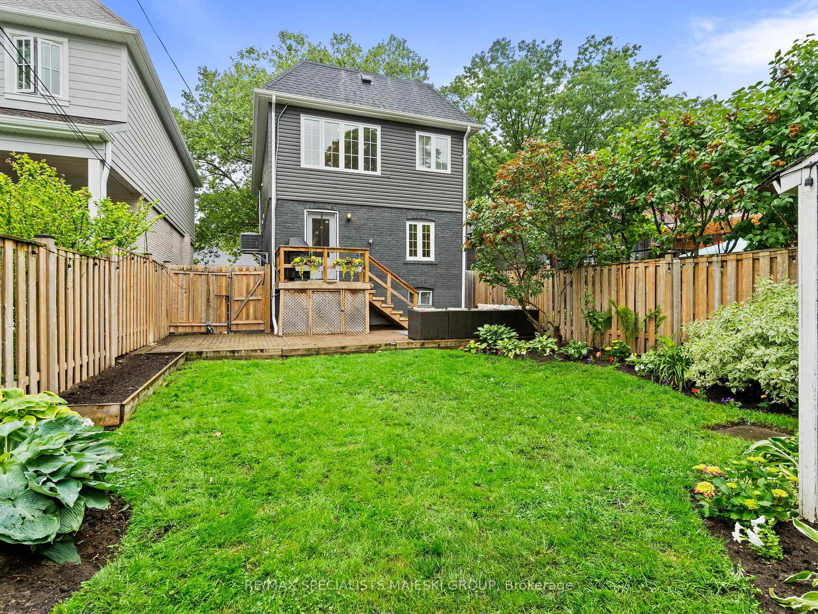 211-alderbrae-avenue-etobicoke-ontario-w12340418