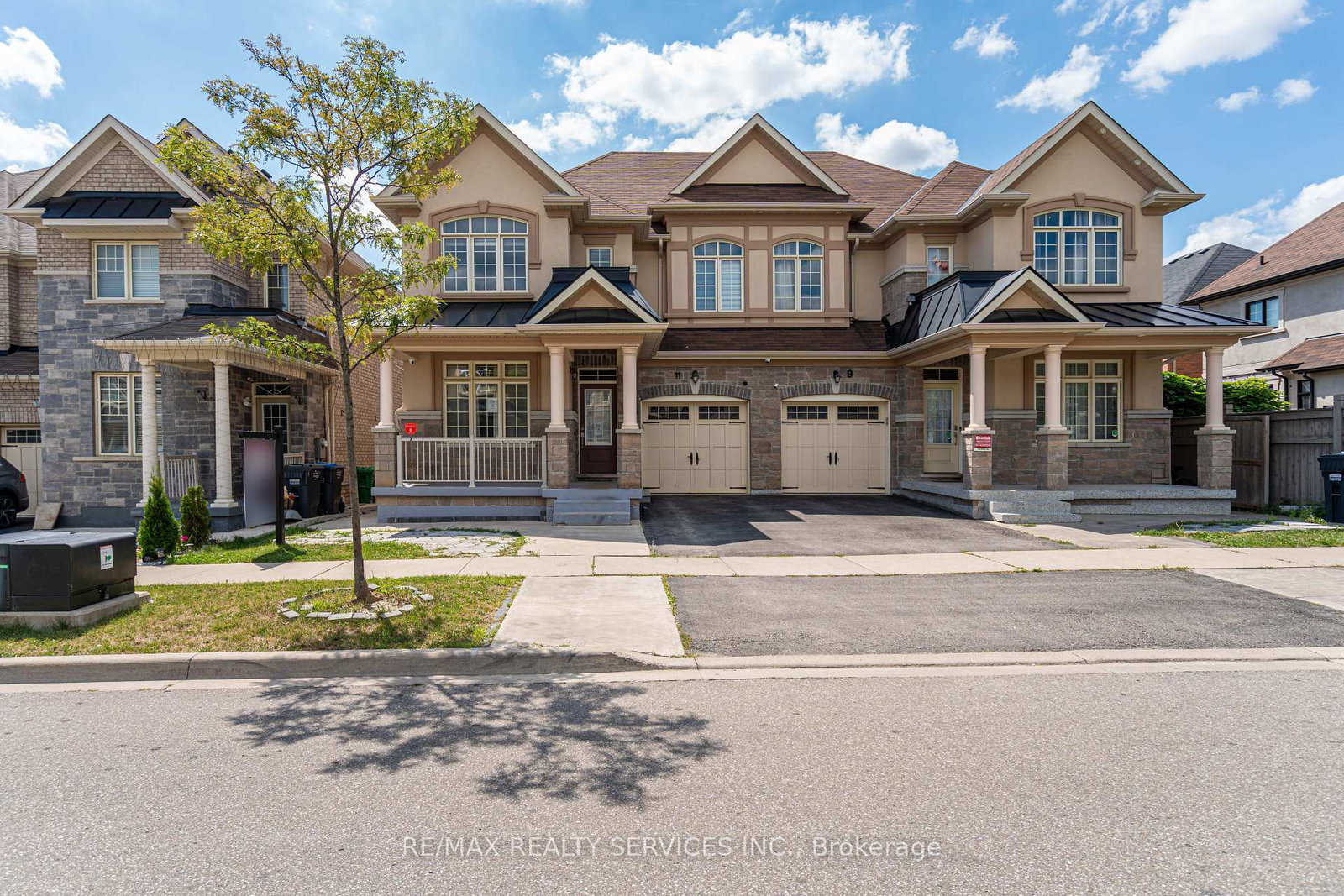 11-villadowns-trail-brampton-ontario-w12340433
