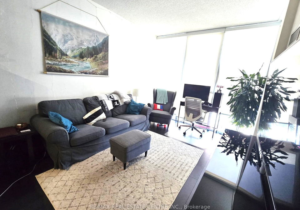 75-eglinton-avenue-w-mississauga-ontario-w12340513