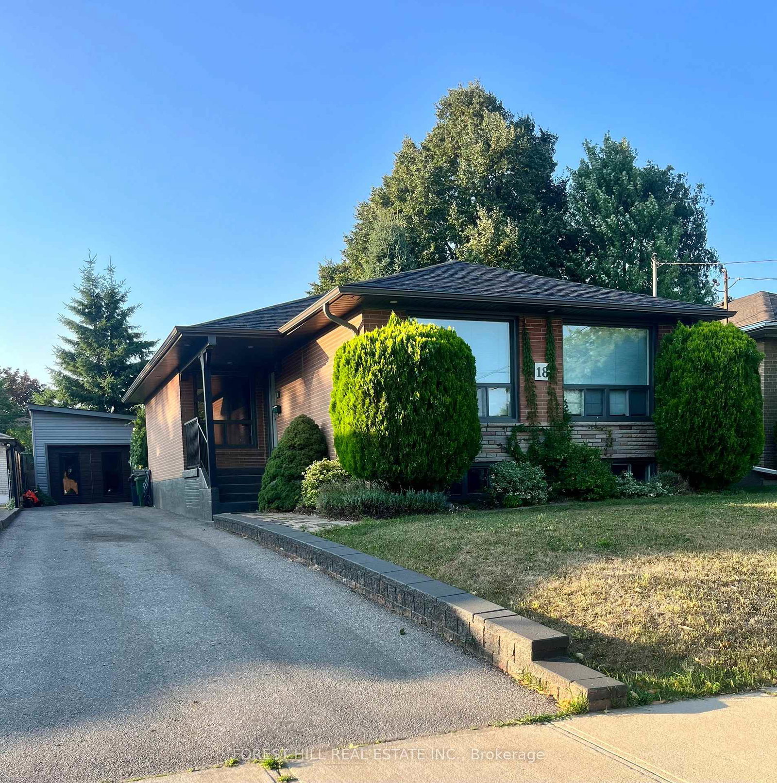 18-fletcher-place-etobicoke-ontario-w12340605