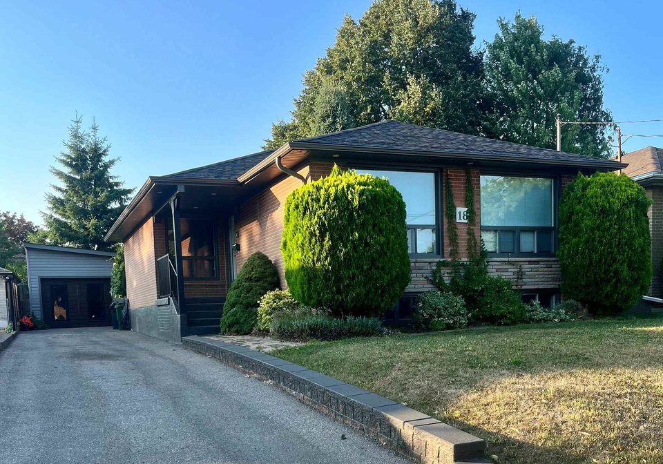 18-fletcher-place-etobicoke-ontario-w12340605