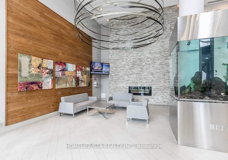 2240-lake-shore-boulevard-w-etobicoke-ontario-w12340679