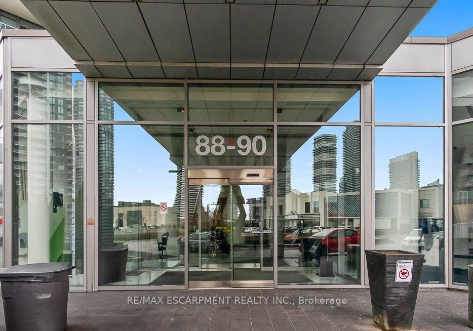 88-park-lawn-road-etobicoke-ontario-w12340892