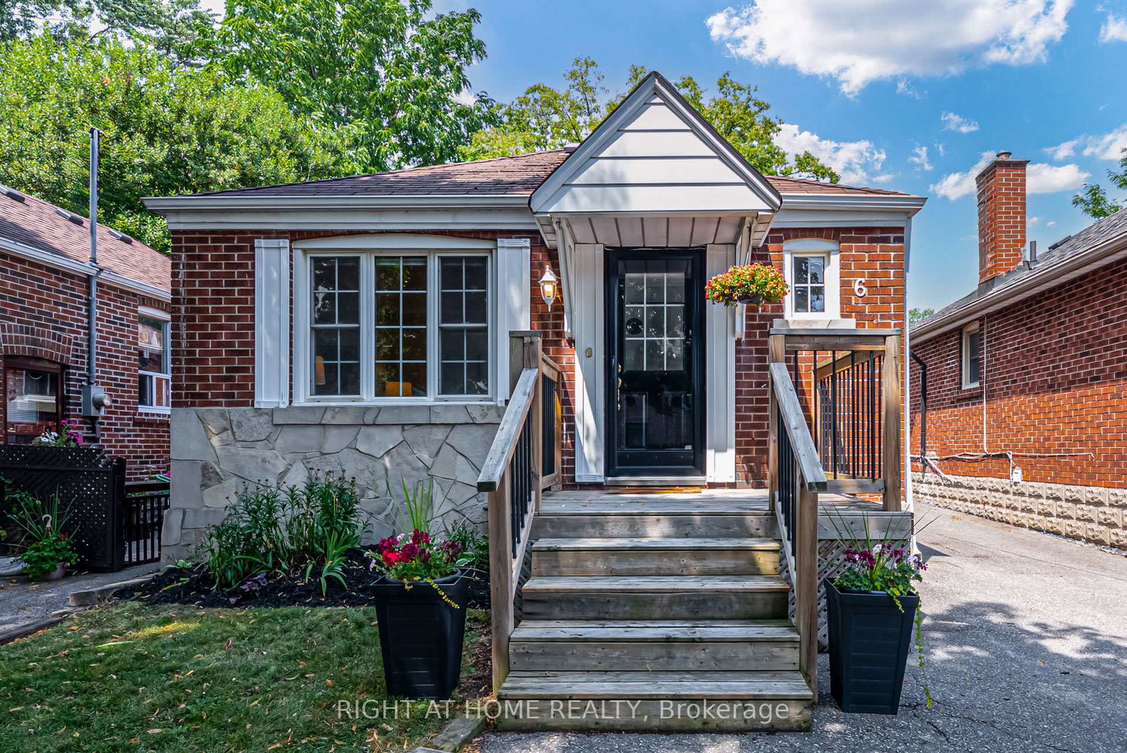 6-struthers-street-etobicoke-ontario-w12340900