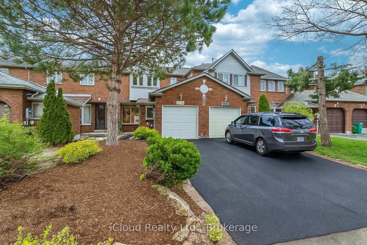 2771-lindholm-crescent-mississauga-ontario-w12340983