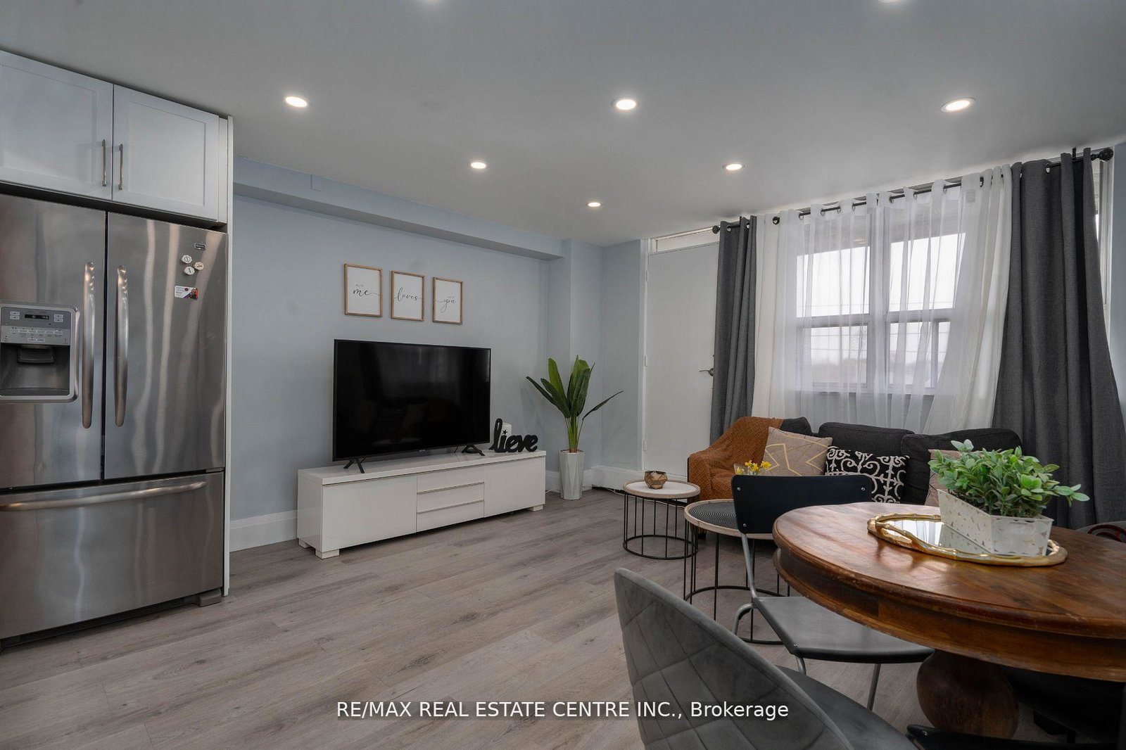 3621-lakeshore-boulevard-etobicoke-ontario-w12341344