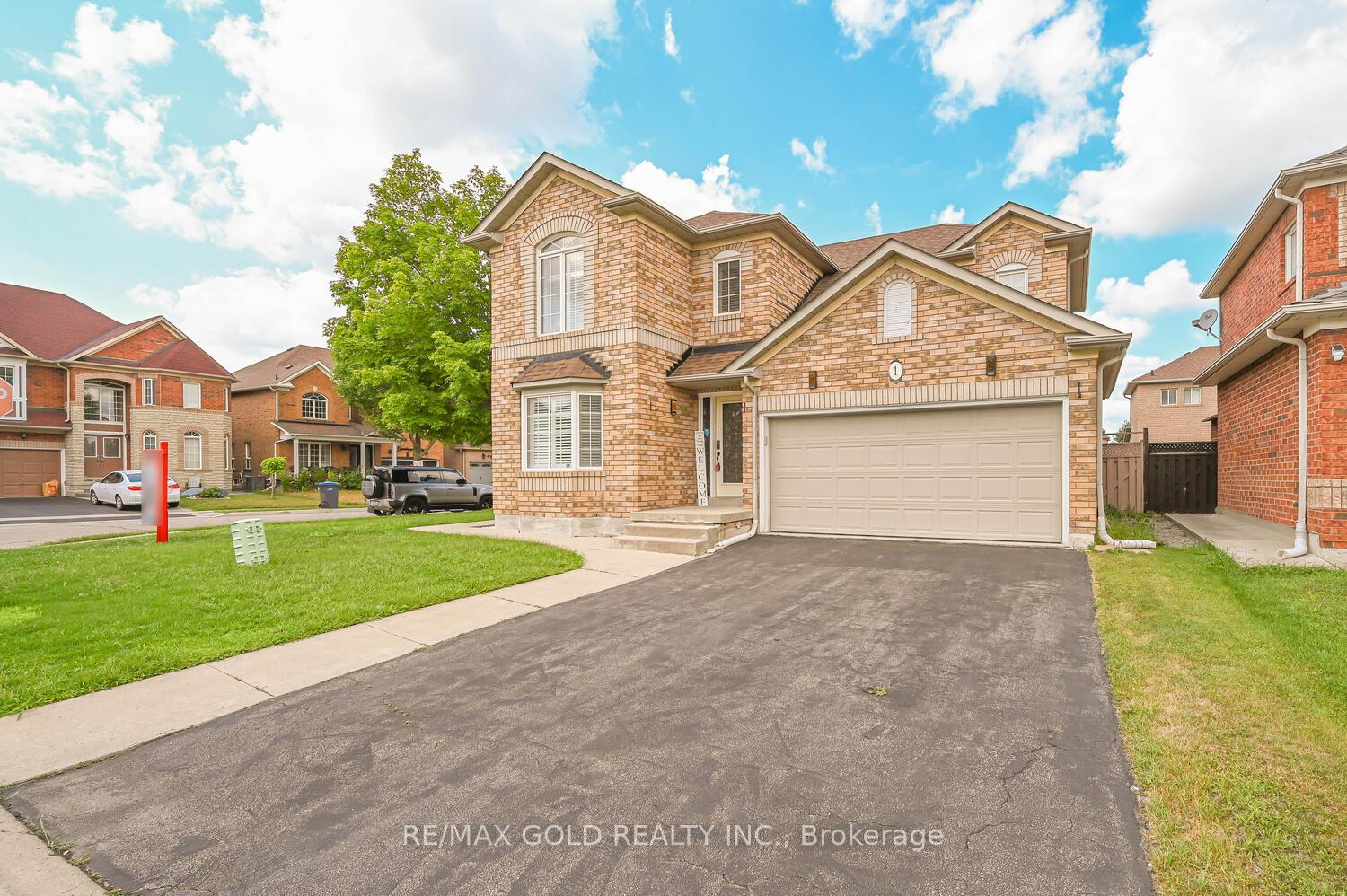 1-bumblebee-crescent-brampton-ontario-w12341367