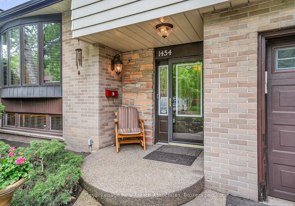 1454-leda-avenue-mississauga-ontario-w12341421