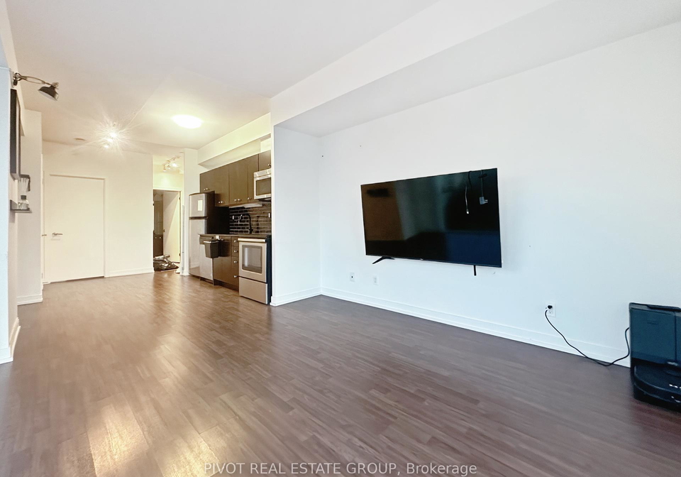 5101-dundas-street-w-etobicoke-ontario-w12341591
