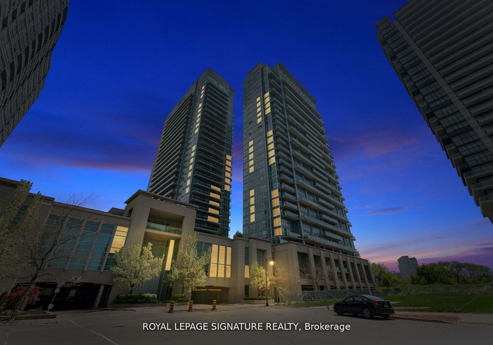 165-legion-road-etobicoke-ontario-w12341637