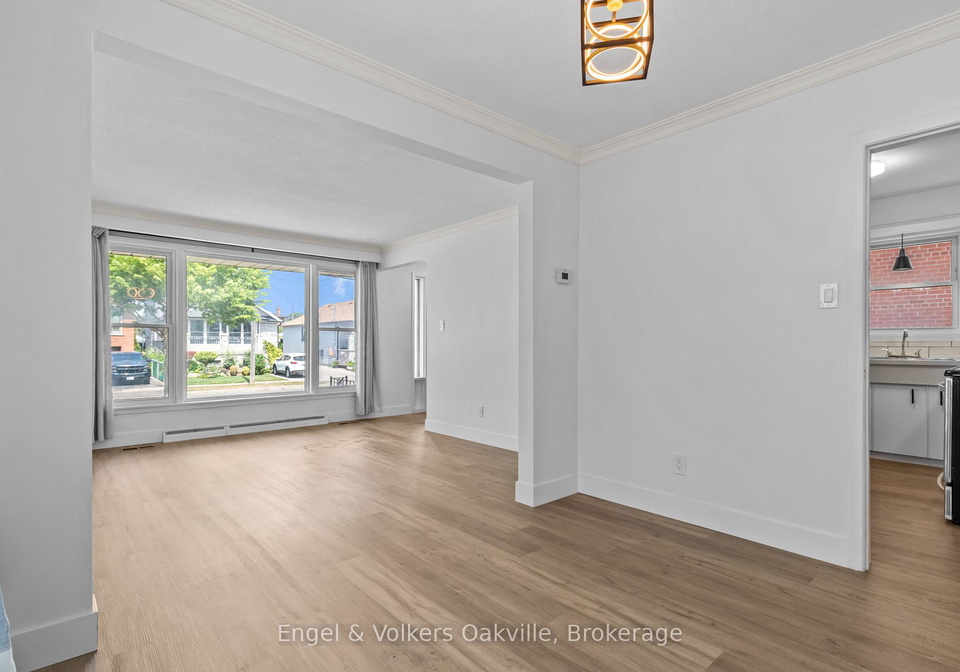 939-glencairn-avenue-north-york-ontario-w12341671