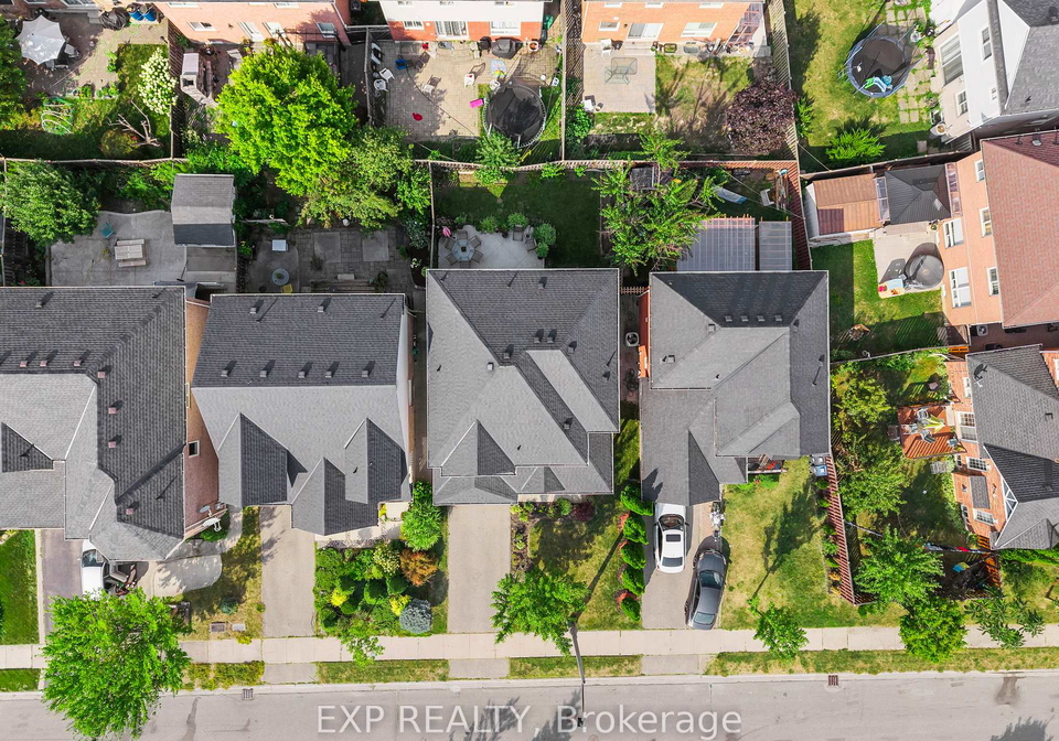 11-yvonne-drive-brampton-ontario-w12341718