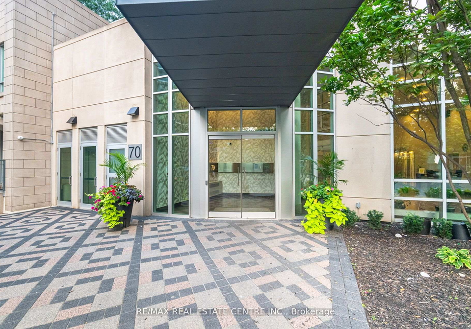 70-absolute-avenue-mississauga-ontario-w12341796