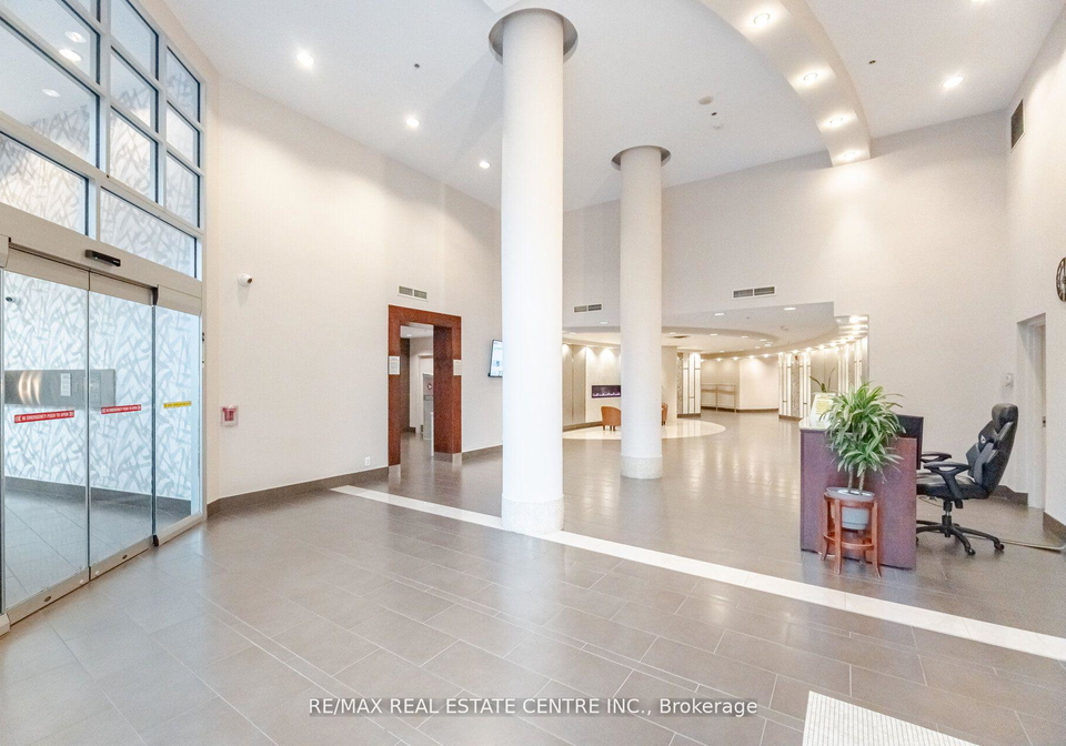 70-absolute-avenue-mississauga-ontario-w12341796