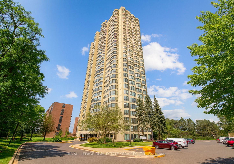 8-lisa-street-brampton-ontario-w12341869