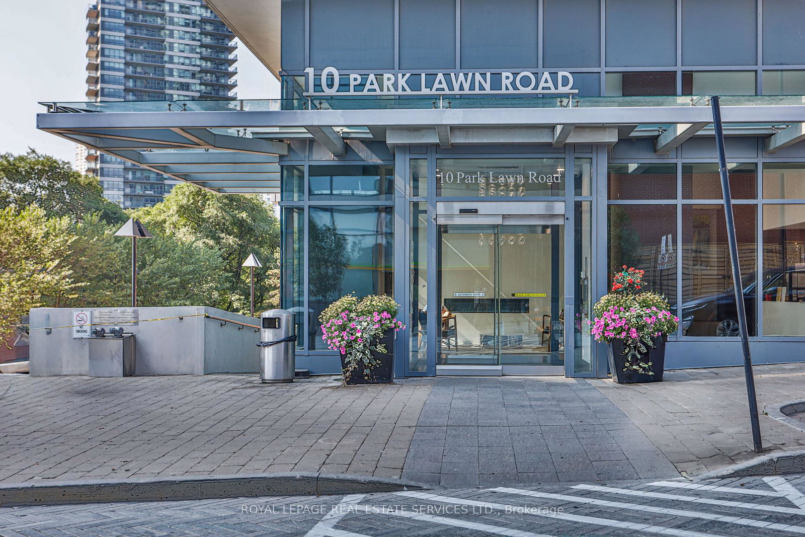 10-park-lawn-road-etobicoke-ontario-w12341899