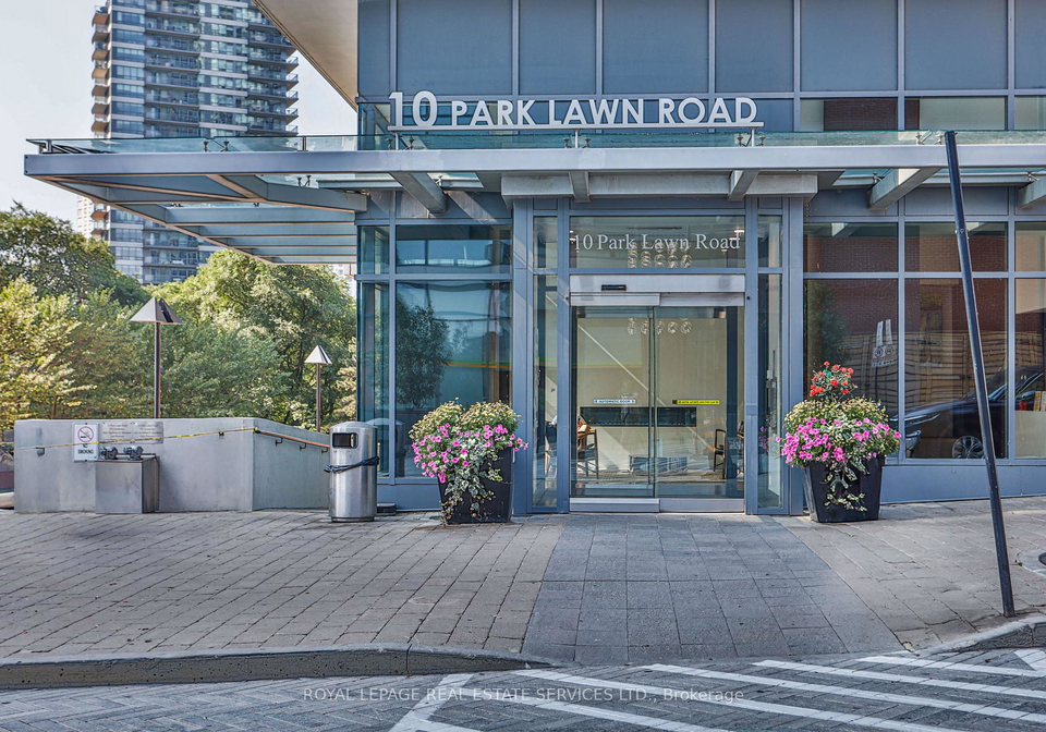 10-park-lawn-road-etobicoke-ontario-w12341899