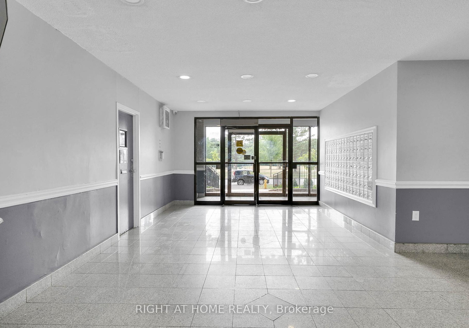 45-silverstone-drive-etobicoke-ontario-w12342137