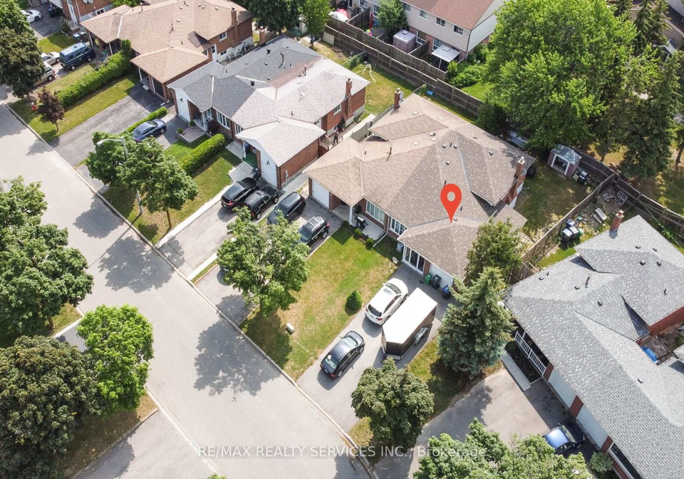 41-manitou-crescent-n-brampton-ontario-w12342194