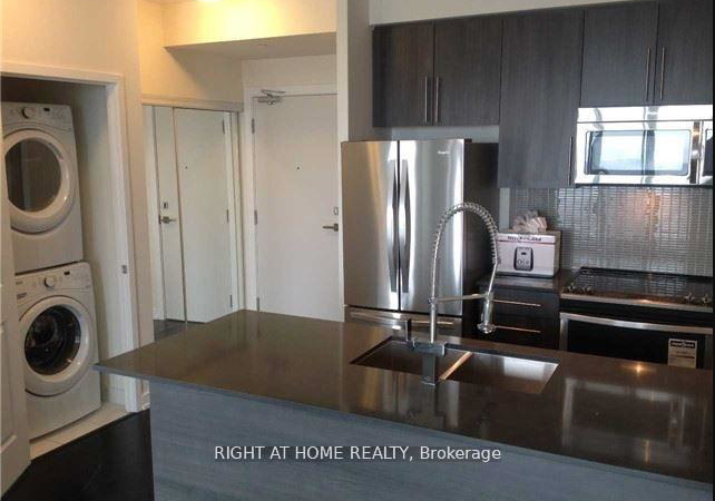 4011-brickstone-mews-parkway-mississauga-ontario-w12342230