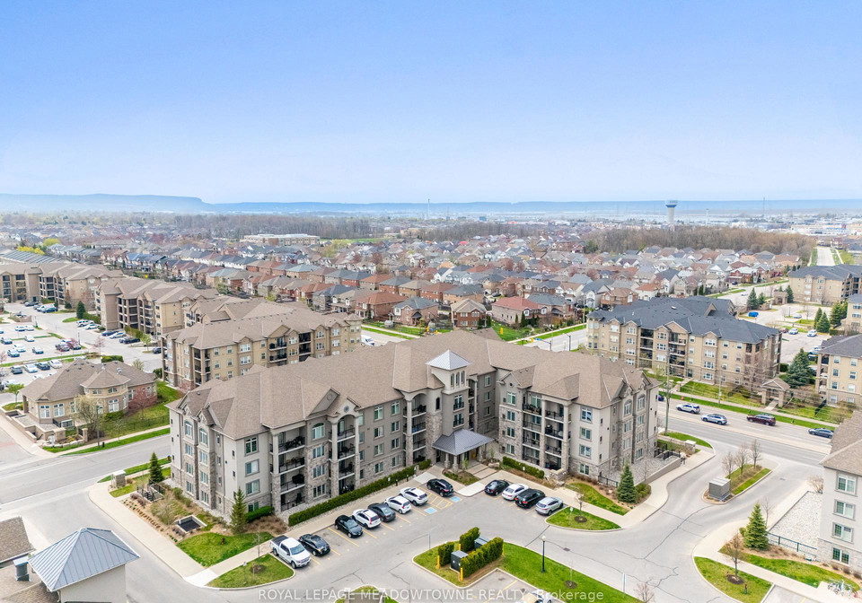 1440-main-street-e-milton-ontario-w12342364