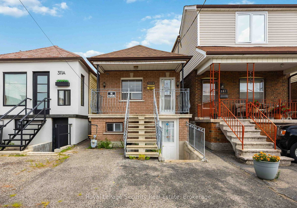 309-silverthorn-avenue-toronto-ontario-w12342375