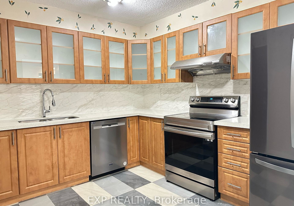 50-valley-mississauga-ontario-w12342525