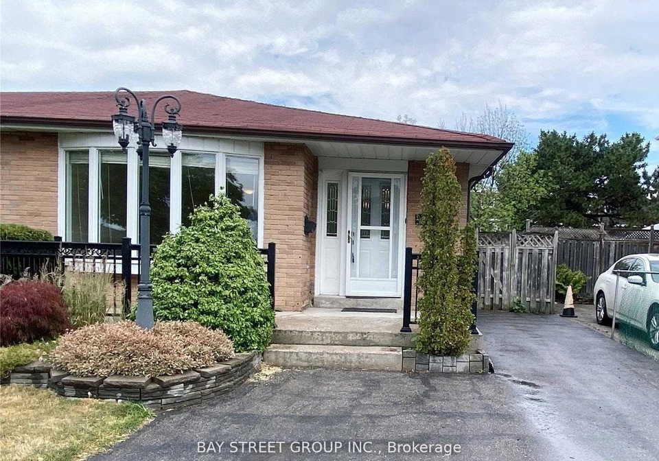 841-consort-crescent-mississauga-ontario-w12342602