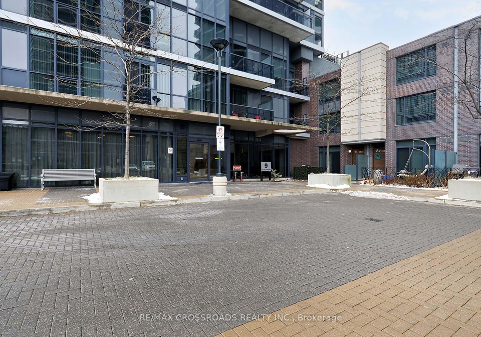 9-valhalla-inn-road-etobicoke-ontario-w12342633