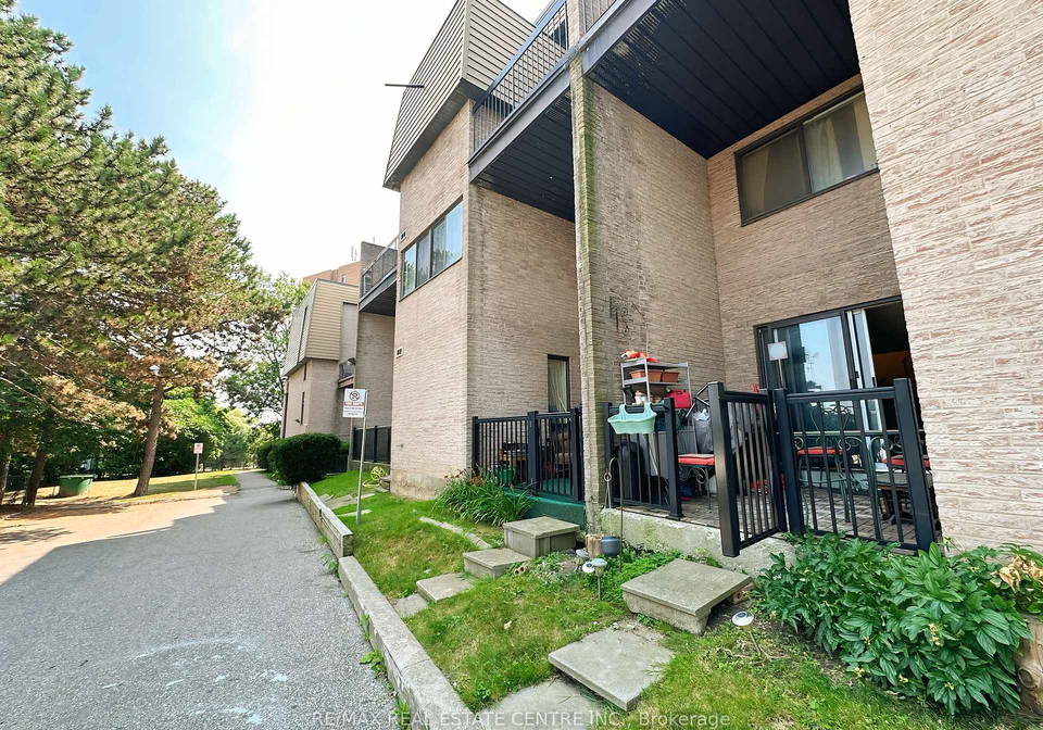 2095-roche-court-mississauga-ontario-w12342636