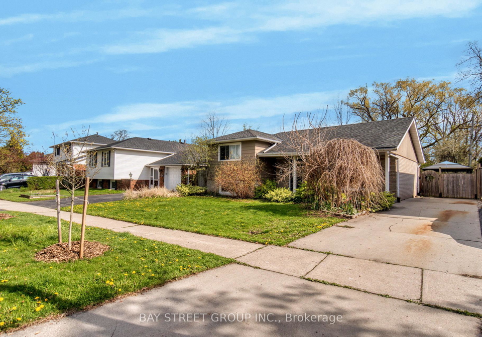 332-melores-drive-burlington-ontario-w12342784