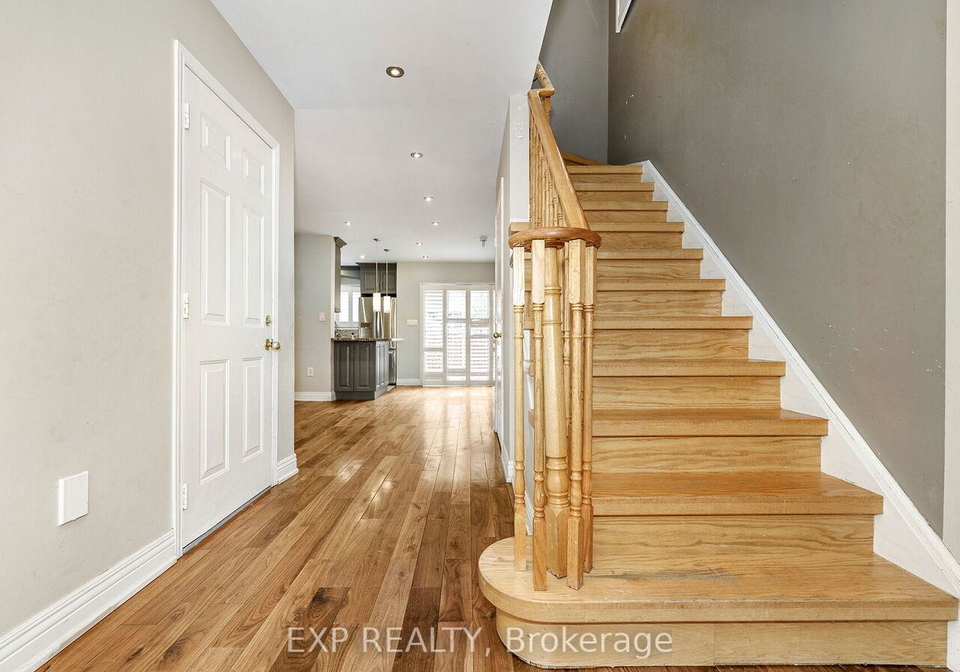 81-triple-crown-avenue-etobicoke-ontario-w12342785
