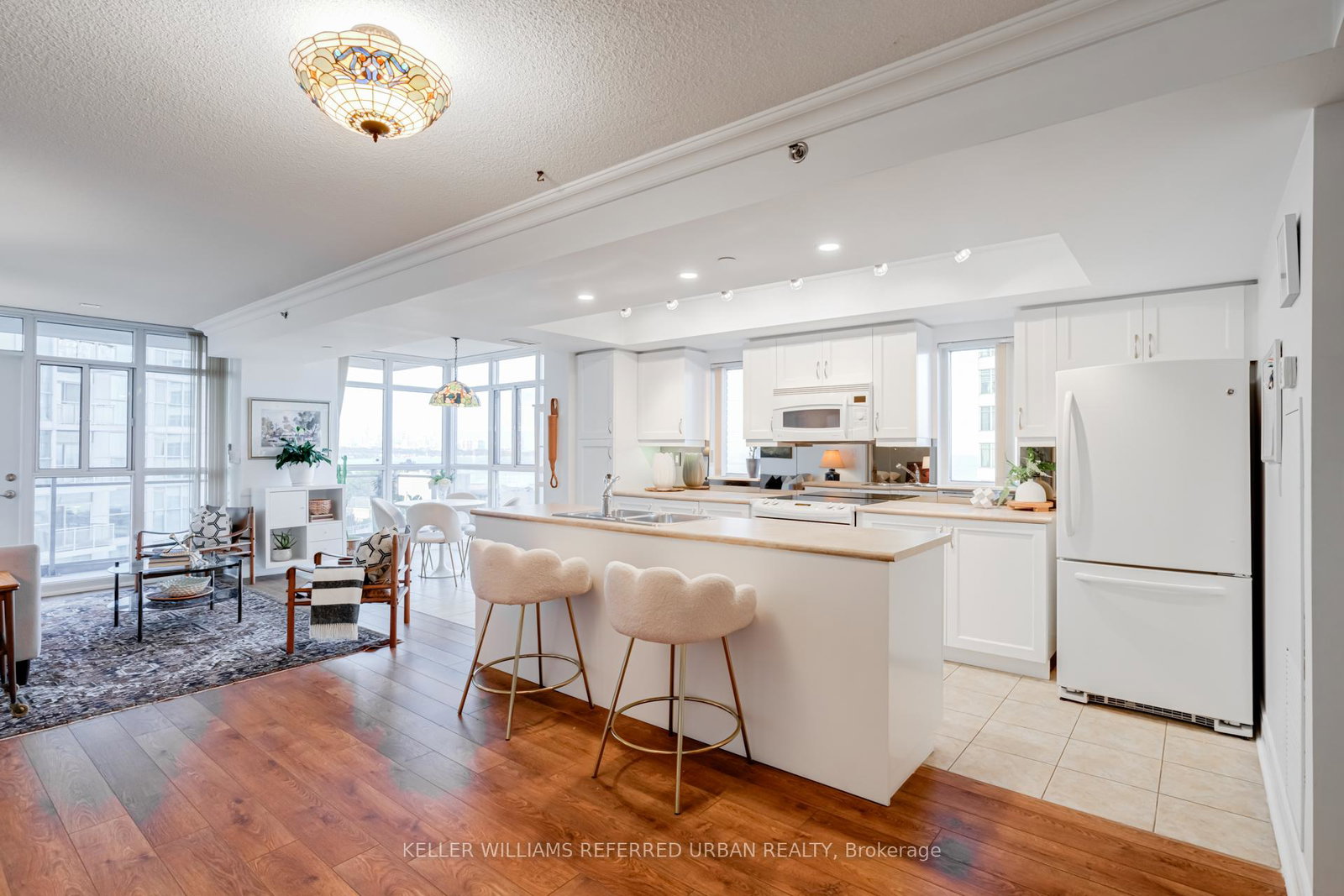3-marine-parade-drive-etobicoke-ontario-w12342876